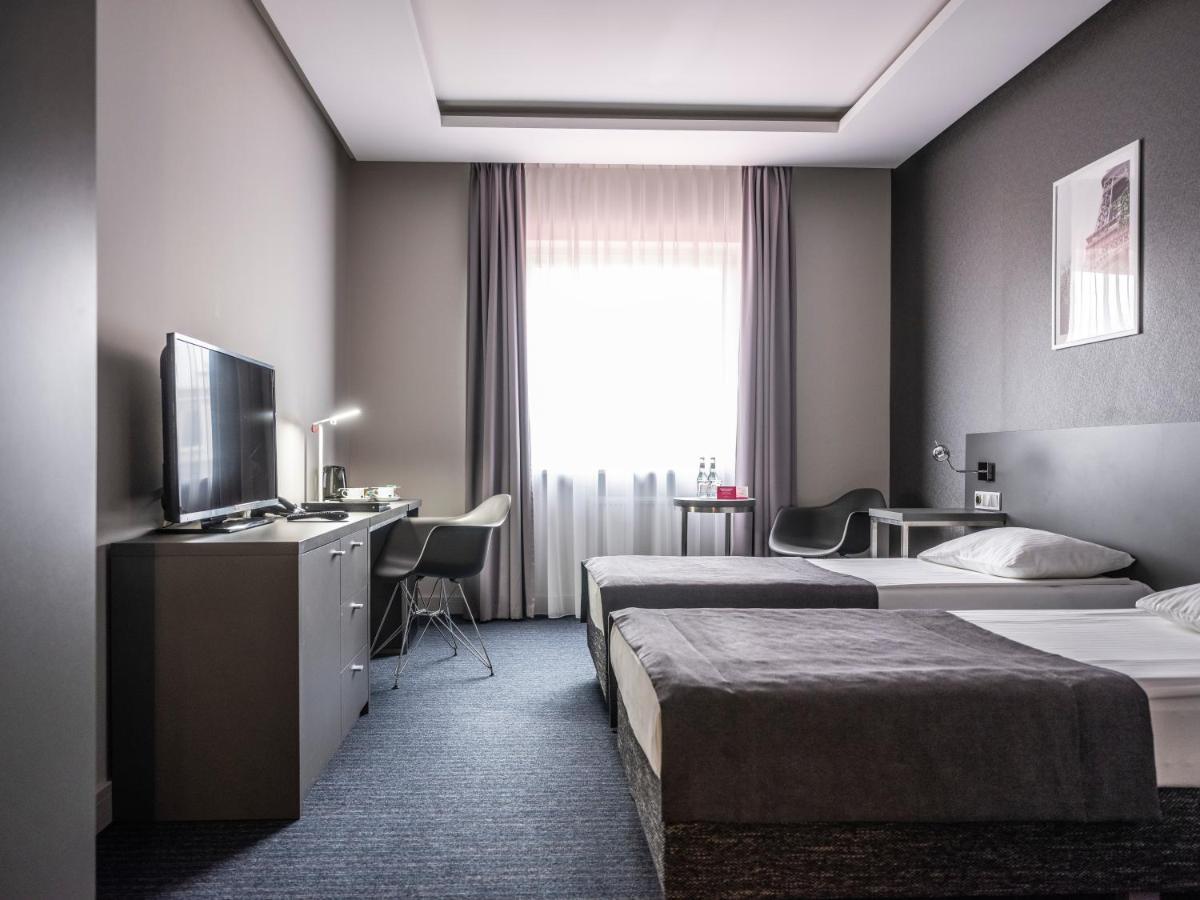 Hotel Europa スタラホビツェ エクステリア 写真