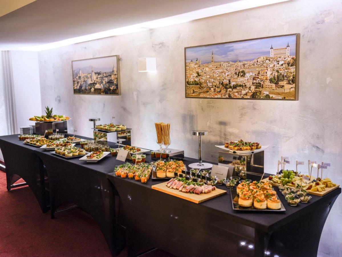 Hotel Europa スタラホビツェ エクステリア 写真